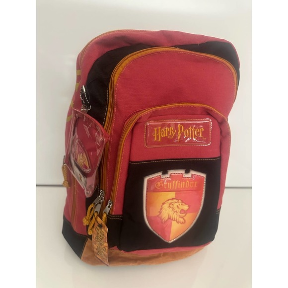 warner brother Accessories - Vintage NWT NOS 2001 Harry Potter Gryffindor Large Backpack Red Warner Brother